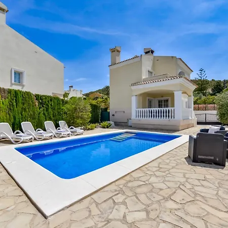 فيلة Guzman - Andrea *