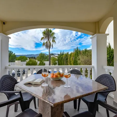 Guzman - Andrea ヴィラ *